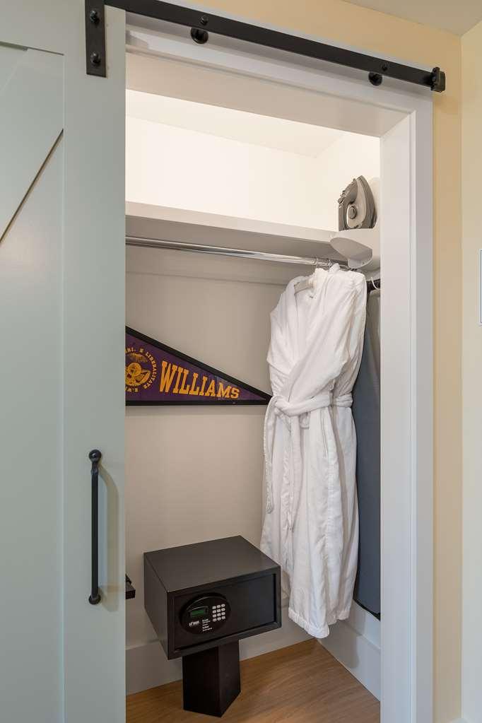 The Williams Inn Williamstown Ruang foto