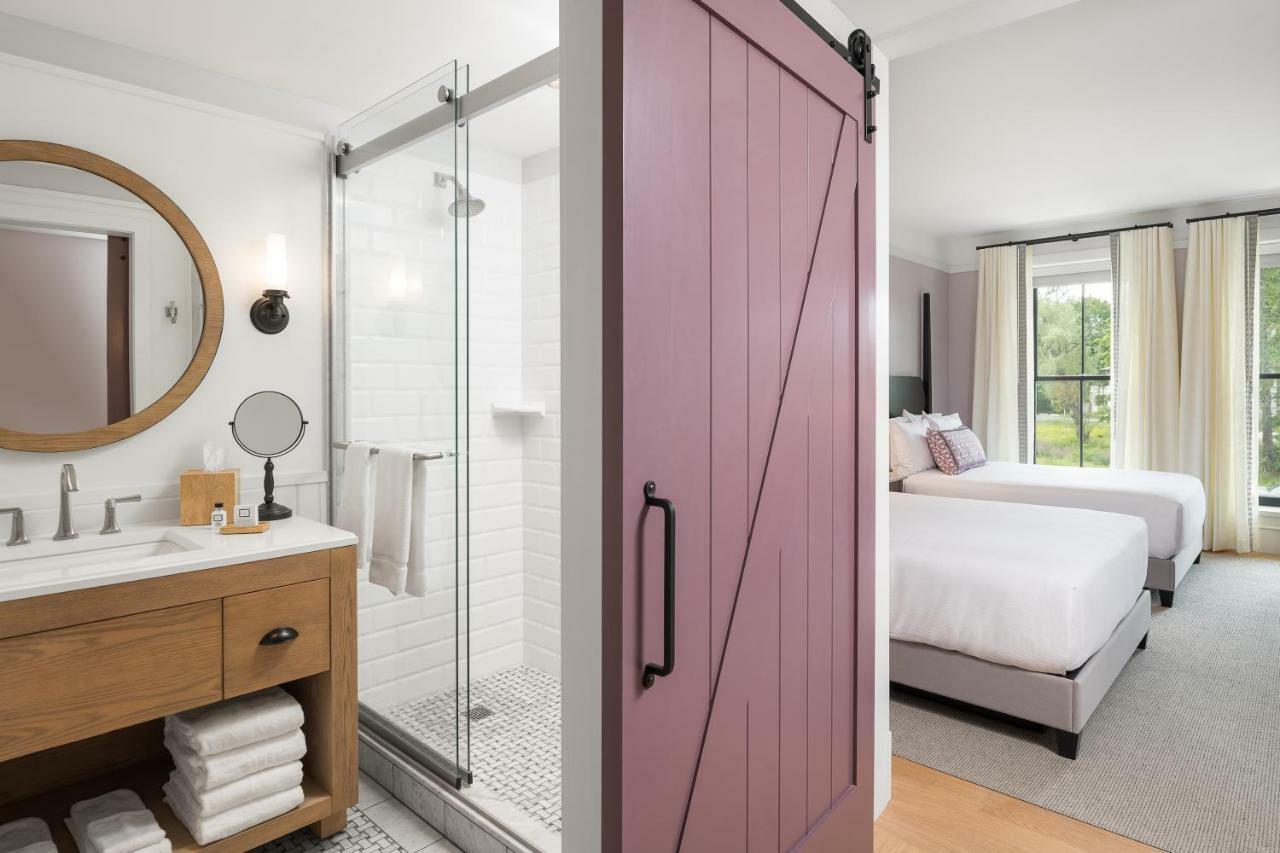 The Williams Inn Williamstown Bagian luar foto