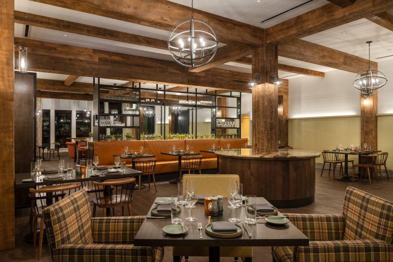 The Williams Inn Williamstown Bagian luar foto