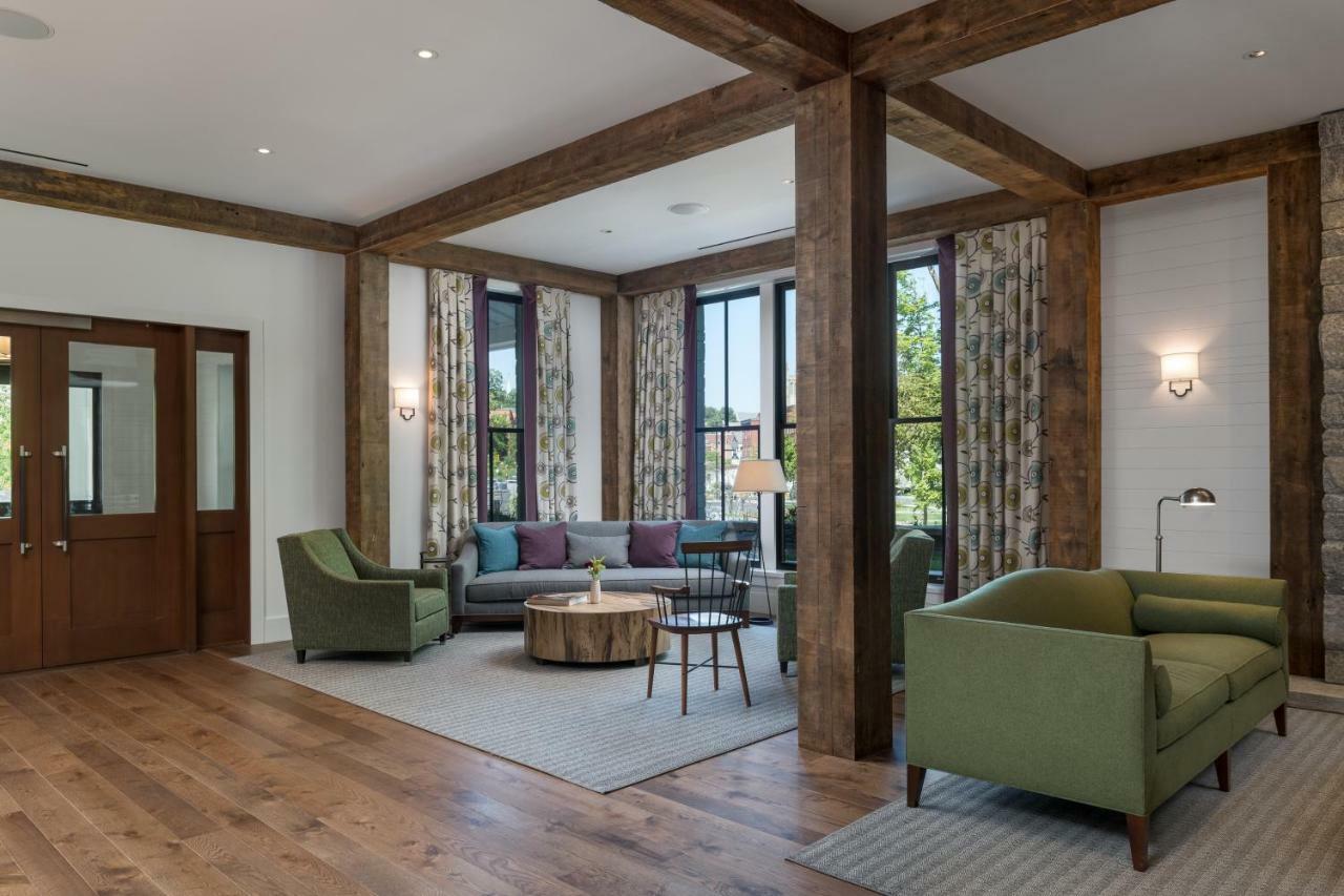 The Williams Inn Williamstown Bagian luar foto